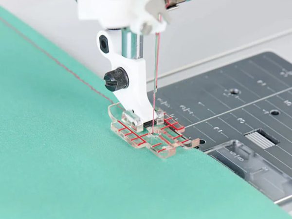 Clear Adjustable 1/4 Piecing Foot with Guide, Viking #920652096