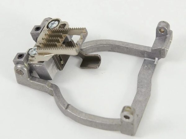 Feed Bar Assembly, Babylock #XF3039001