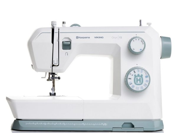 Husqvarna Viking Onyx 15 Mechanical Sewing Machine
