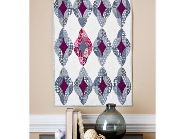 Mini Twist Wall Hanging Pattern