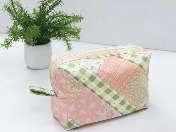 Zippity-Do-Done Crafty Clutch Pattern Kit - White